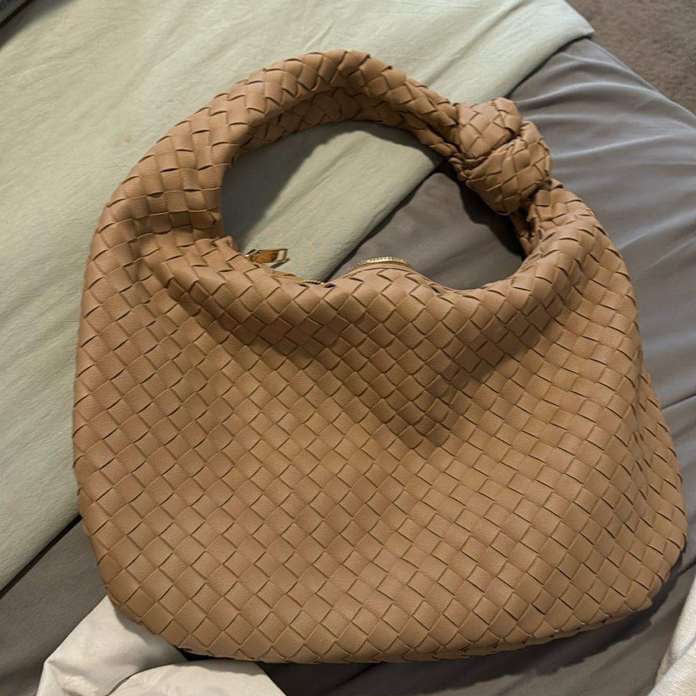 Vici handbag worn once